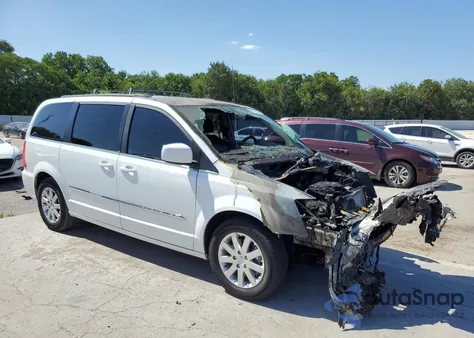 2014 Chrysler Town & Country Touring from USA, damaged, VIN 2C4RC1BG3ER169456